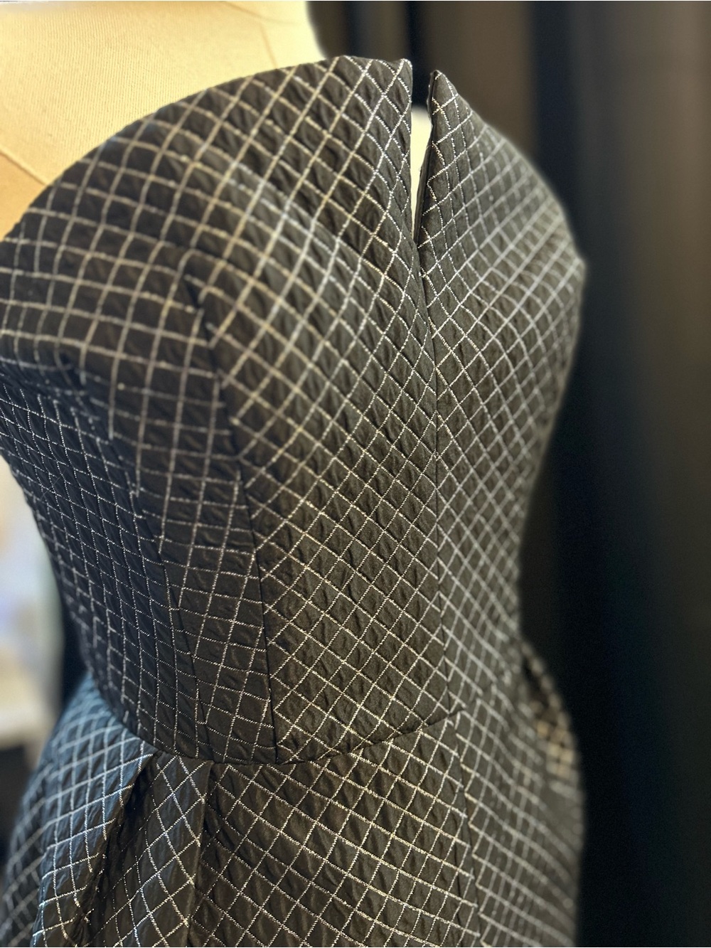 Strapless Geometric Pattern Dress - Picture 6 of 10